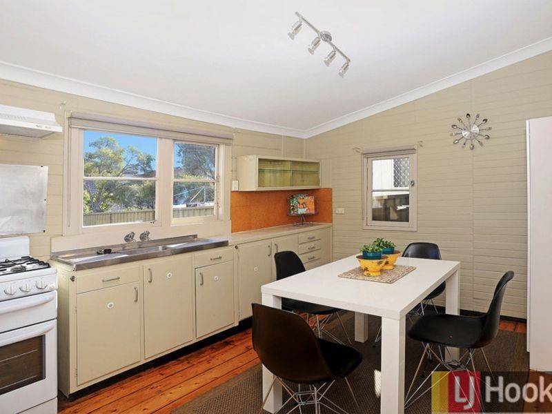 16 Sixth Avenue, Berala NSW 2141