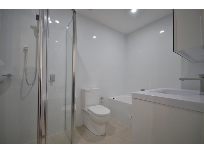 16-22 Station Rd, Auburn NSW 2144