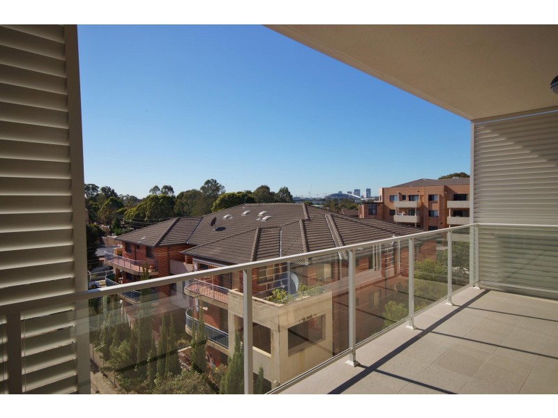 16-22 Station Rd, Auburn NSW 2144