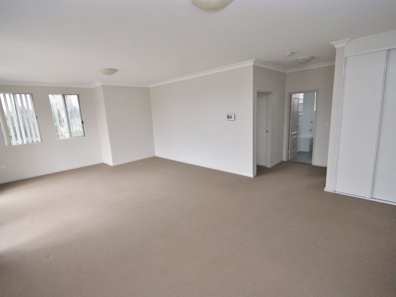 15/21-27 Cross St, Guildford NSW 2161