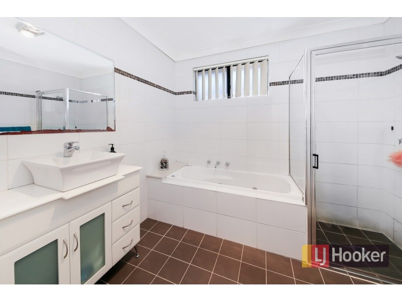 4/15 Lee St, Condell Park NSW 2200