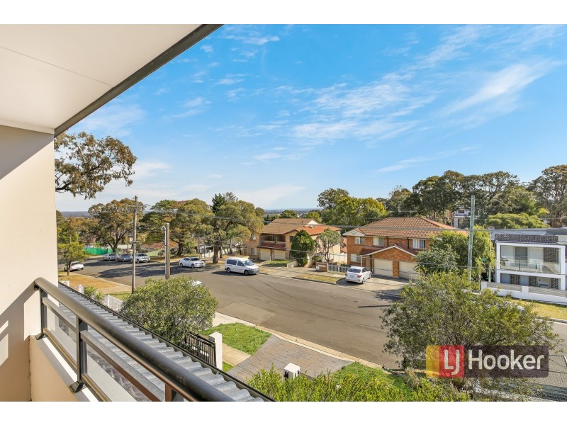 4/15 Lee St, Condell Park NSW 2200