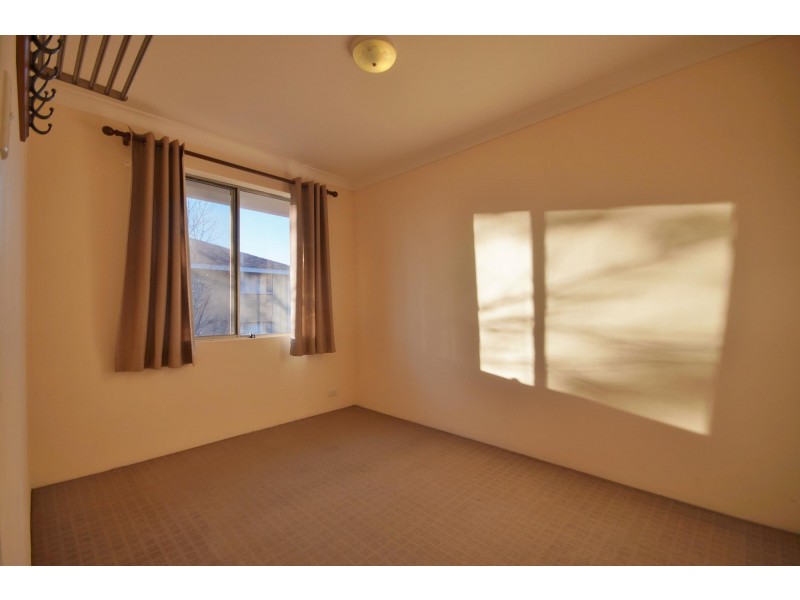 16/11a Cambridge St, Gladesville NSW 2111