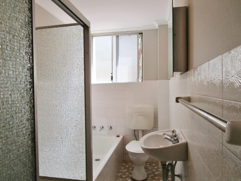 7/41-43 Calliope Street, Guildford NSW 2161