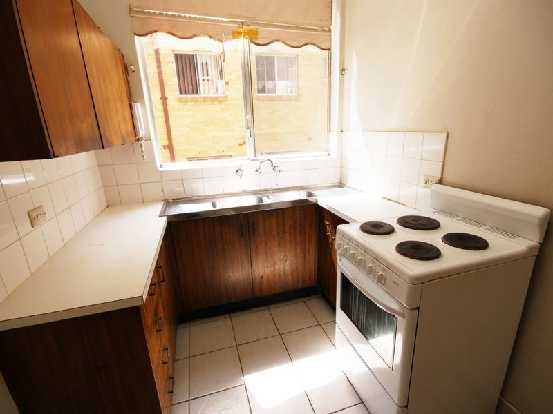 2/142 Woodburn Rd, Berala NSW 2141