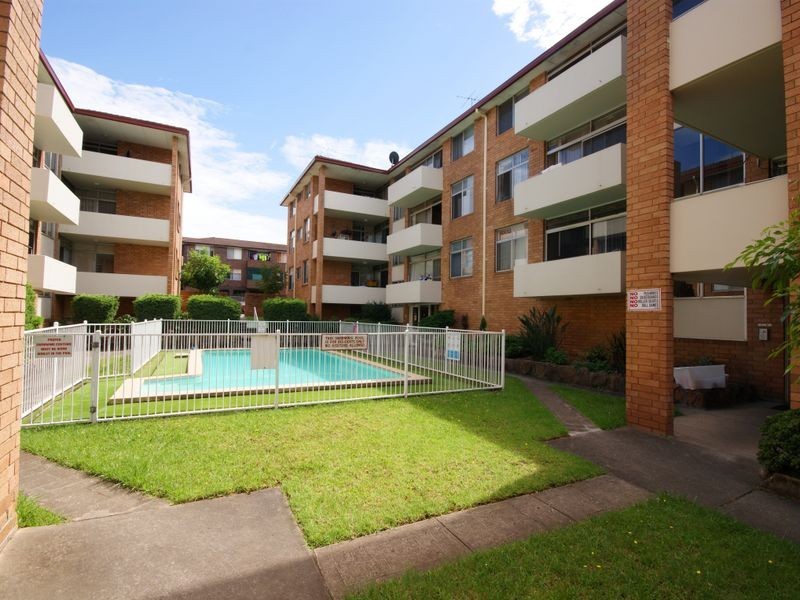 2/142 Woodburn Rd, Berala NSW 2141