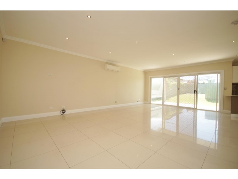 22 Cumberland Rd, Auburn NSW 2144