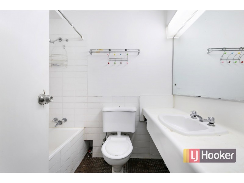 329/95 Station Rd, Auburn NSW 2144