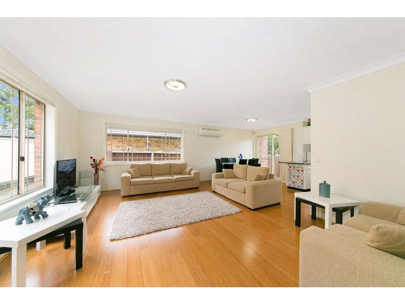 2/20 Albert Rd, Auburn NSW 2144