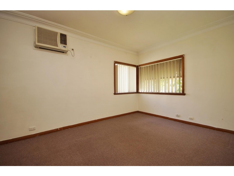 110 Orchard Rd, Chester Hill NSW 2162