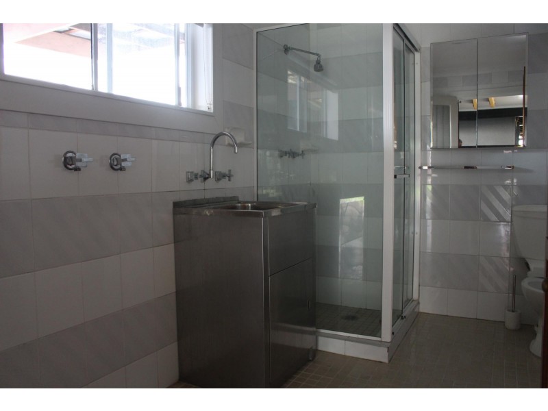 172 CUMBERLAND RD, Auburn NSW 2144