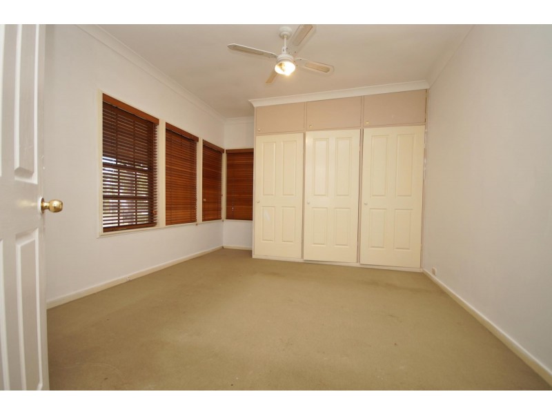 17 Rixon St, Bass Hill NSW 2197