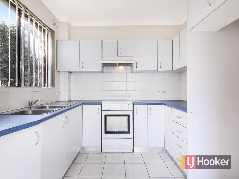 2/39-41 The Trongate, Granville NSW 2142