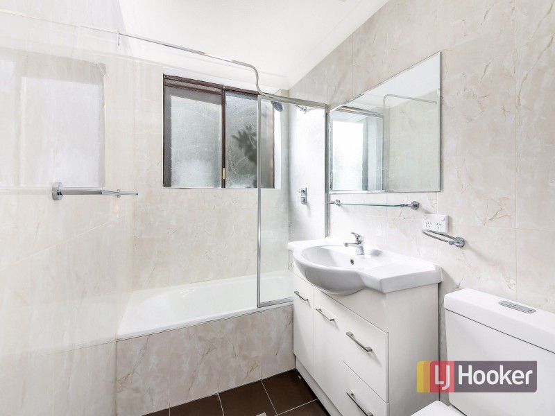 2/39-41 The Trongate, Granville NSW 2142