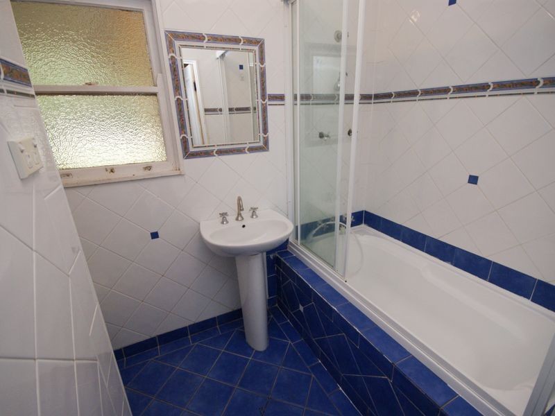 49 Chisholm Cr, Bradbury NSW 2560