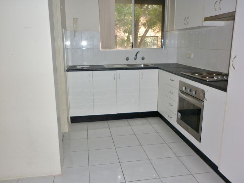 7/41-43 Calliope St, Guildford NSW 2161