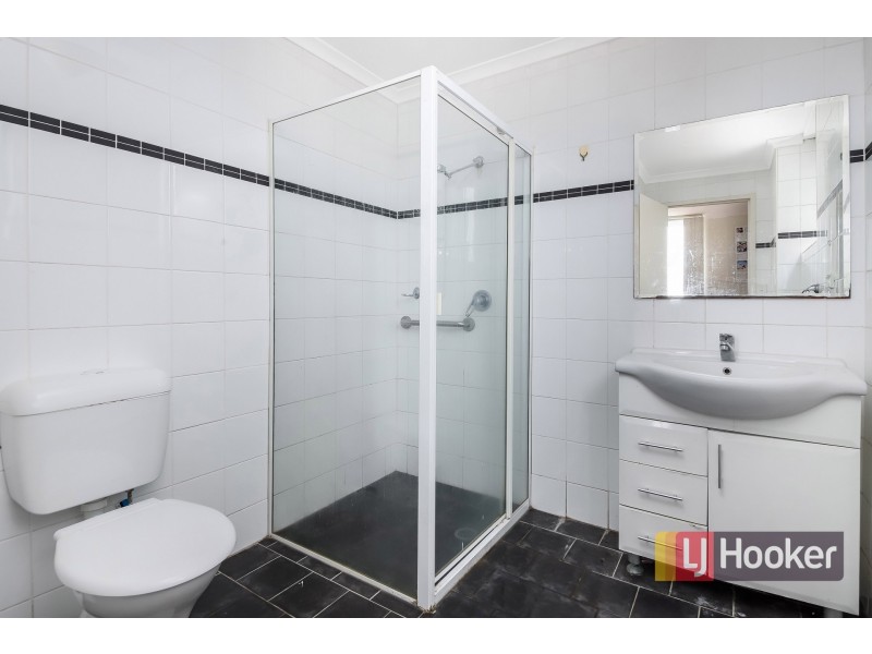 3326/57-59 Queen St, Auburn NSW 2144