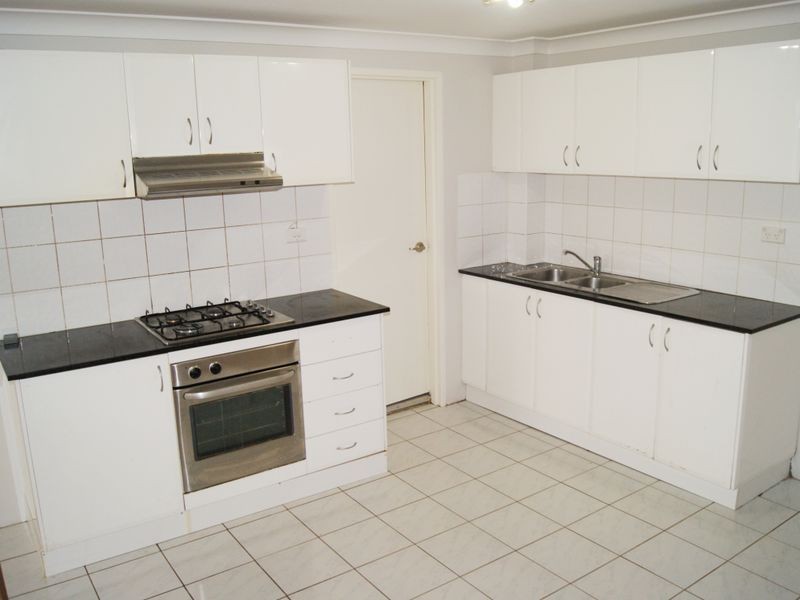 17/9 Griffiths St, Blacktown NSW 2148