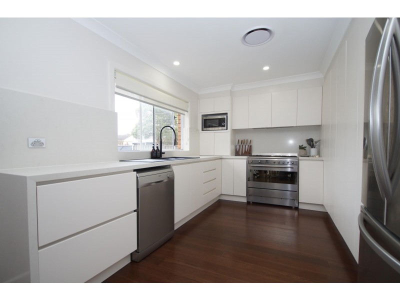 2 Junee St, Marayong NSW 2148