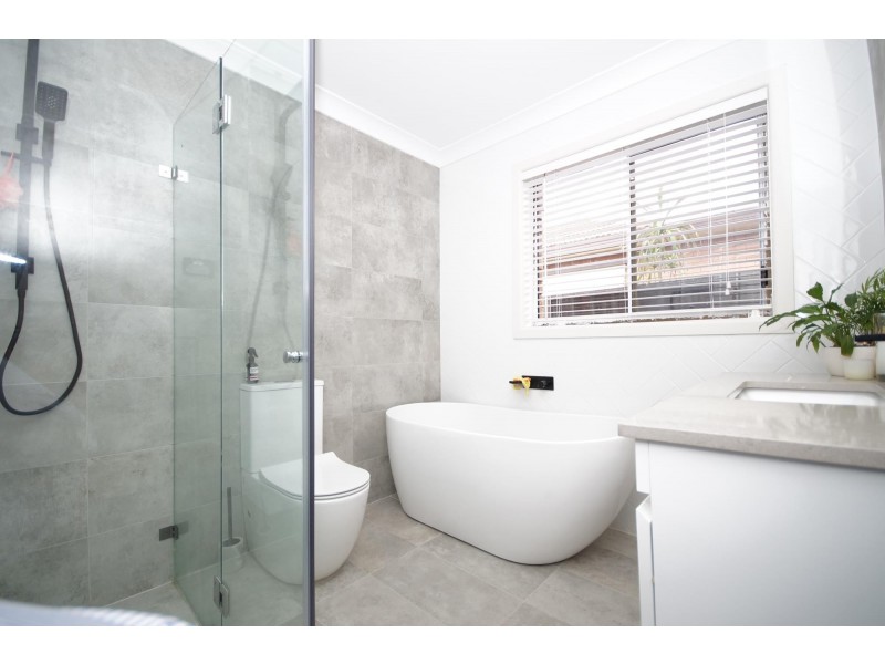 2 Junee St, Marayong NSW 2148