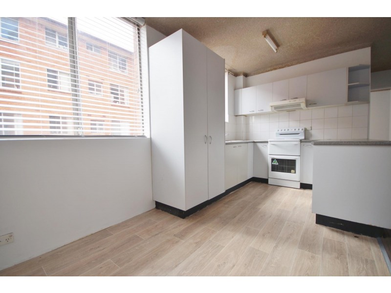 2/51 Northumberland Road, Auburn NSW 2144