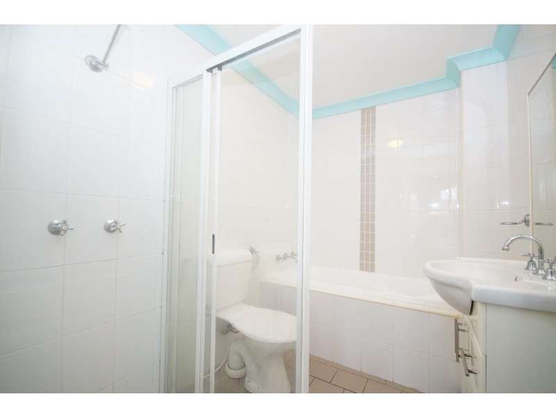 10/2 Amy Street, Regents Park NSW 2143