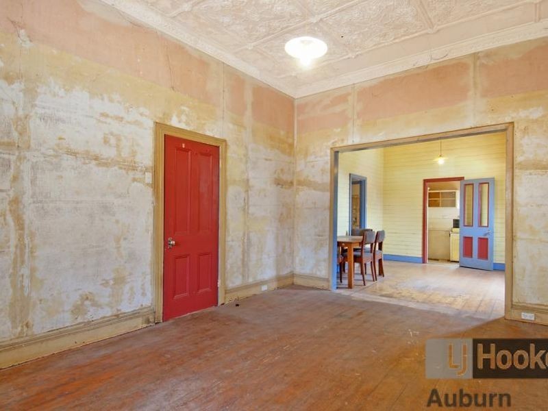 70 Harrow Rd, Auburn NSW 2144