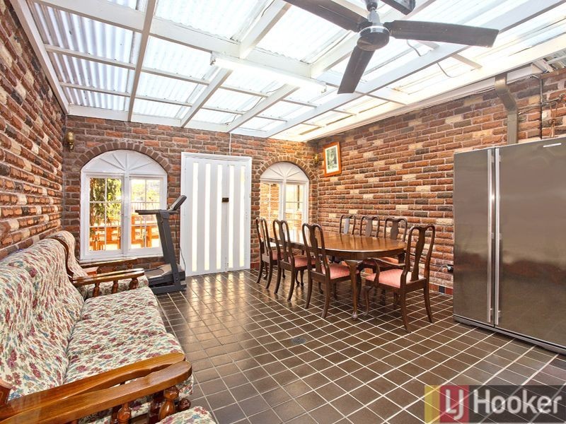 46 Wellington Rd, Auburn NSW 2144