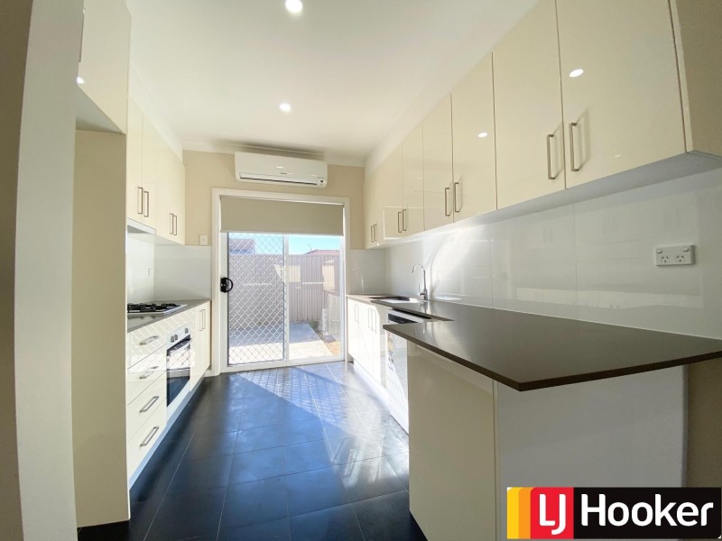 25a Kirkham Rd, Auburn NSW 2144