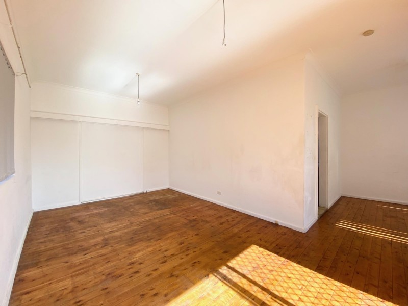 42 Pine Rd, Auburn NSW 2144