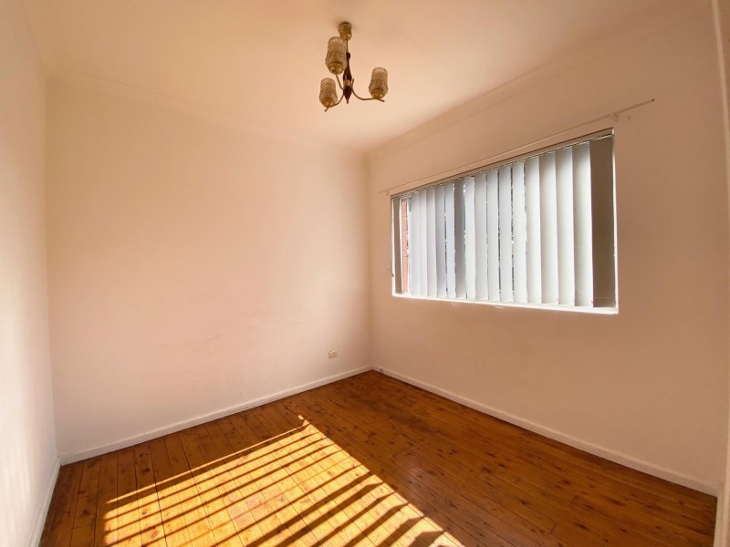 42 Pine Rd, Auburn NSW 2144