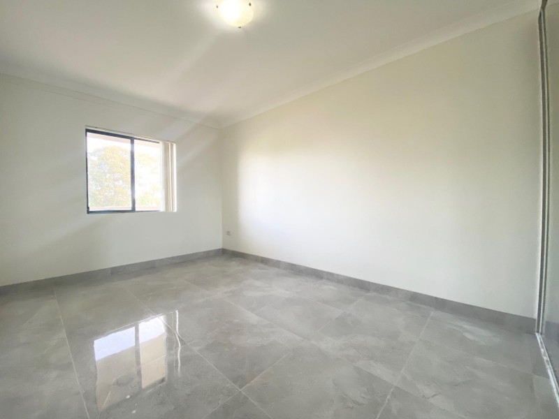 12/2 Amy Street, Regents Park NSW 2143