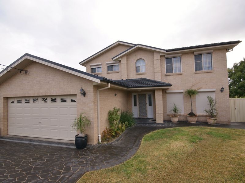 24 Waratah St, Guildford NSW 2161