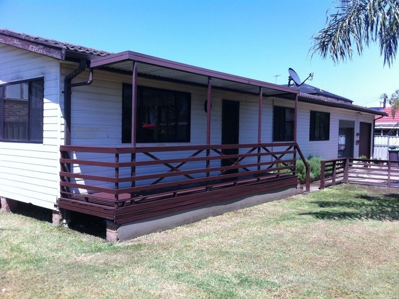 15a Queen St, Revesby NSW 2212