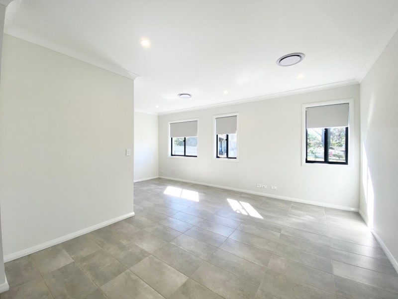 289 Park Rd, Auburn NSW 2144