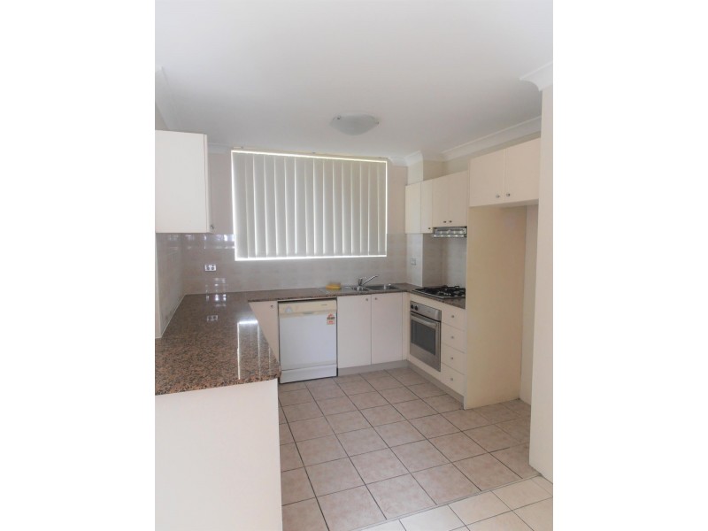 141/2 Macquarie Rd, Auburn NSW 2144