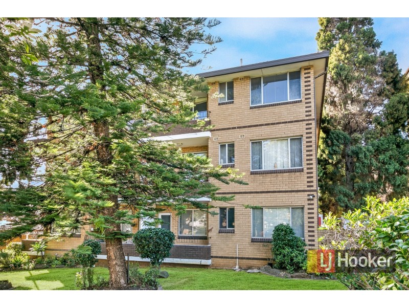 8/51 Wigram Street, Harris Park NSW 2150