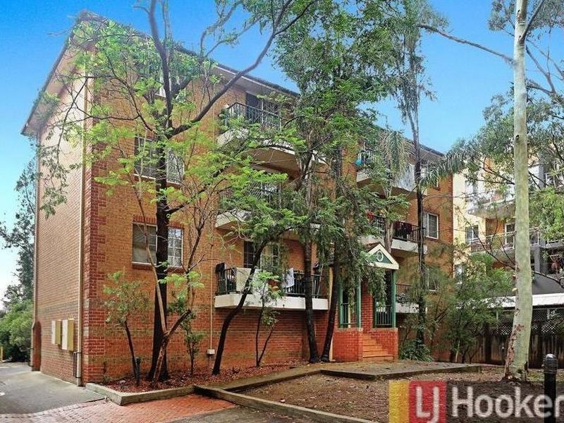20/15 Samuel Street, Lidcombe NSW 2141