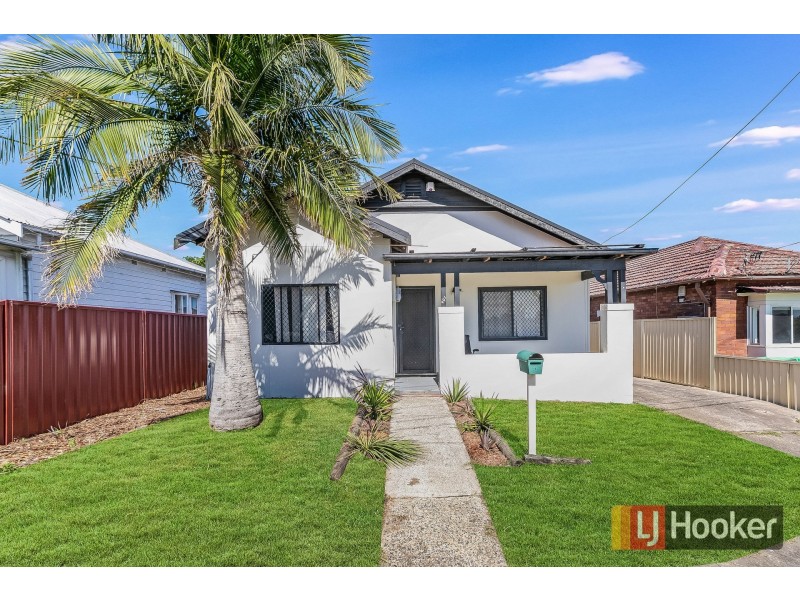 407 Stacey St, Bankstown NSW 2200