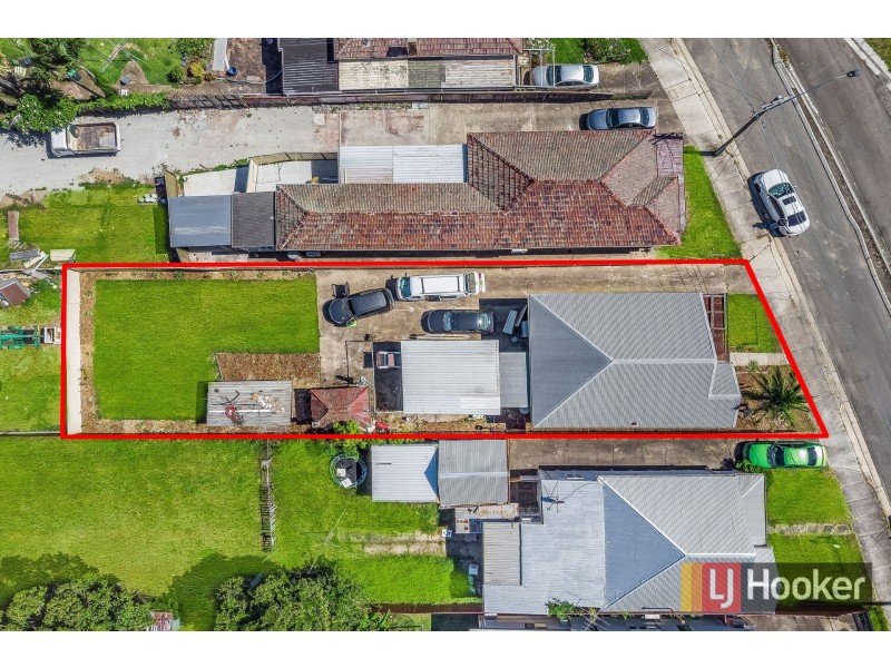 407 Stacey St, Bankstown NSW 2200