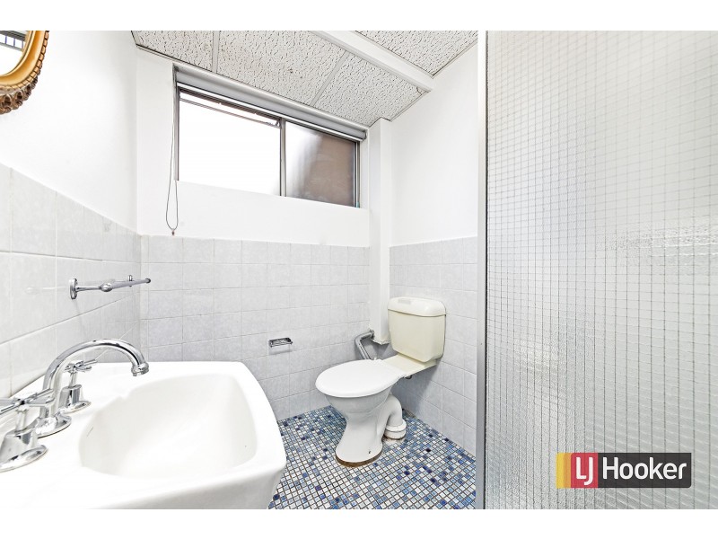 10/27-31 The Crescent, Berala NSW 2141