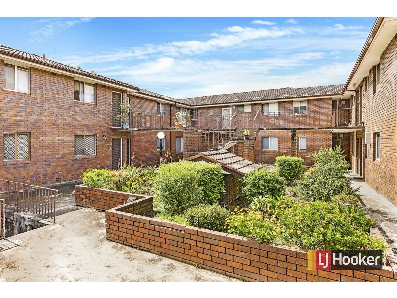 10/27-31 The Crescent, Berala NSW 2141