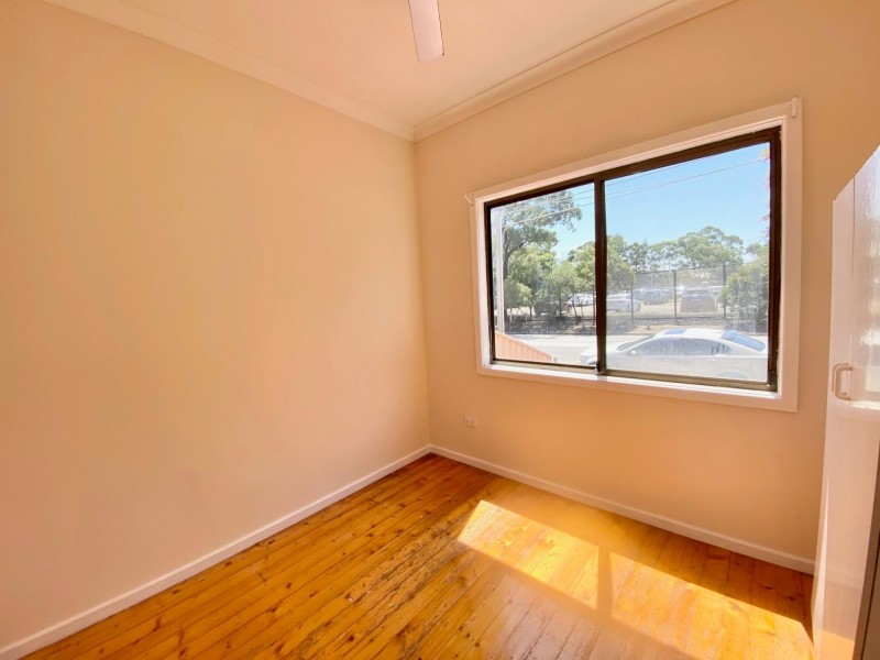 28 Manchester Rd, Auburn NSW 2144