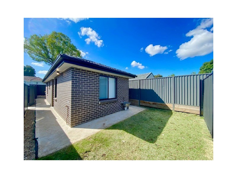 65a Station St, Guildford NSW 2161