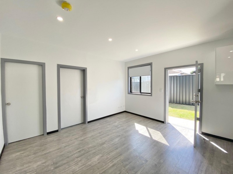 65B Station St, Guildford NSW 2161