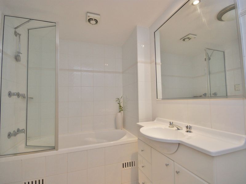 64/2 Macquarie Rd, Auburn NSW 2144