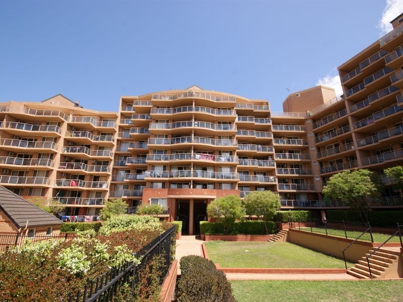 64/2 Macquarie Rd, Auburn NSW 2144