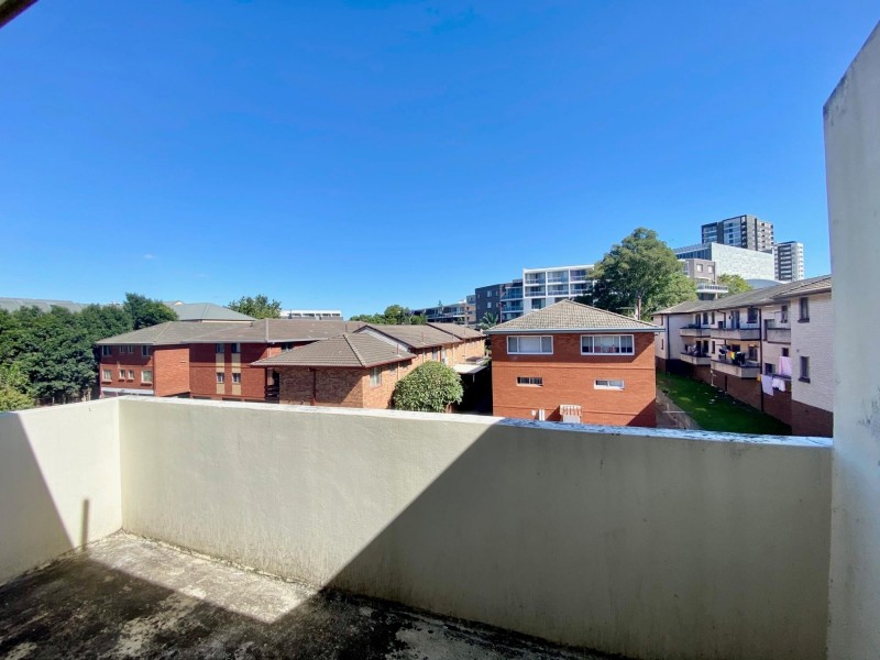 11/14-16 Kerr Pde, Auburn NSW 2144