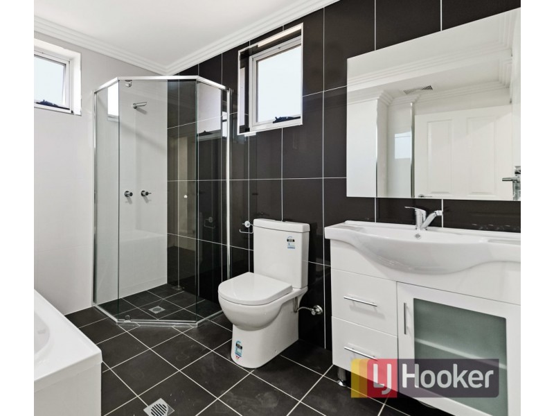 8/48 Mountford Ave, Guildford NSW 2161