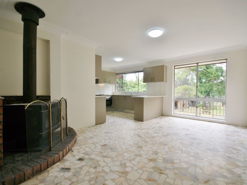 106 Newbridge Rd, Chipping Norton NSW 2170